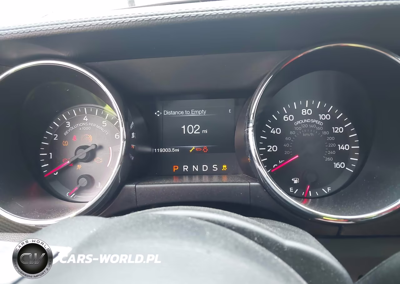 2016 Ford Mustang V6 VIN:1FA6P8AM2G5219003 - 7