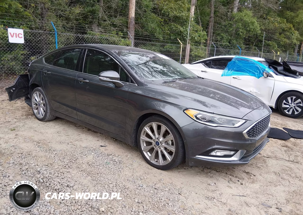 2017 Ford Fusion Platinum – zdjęcie 1 z 16