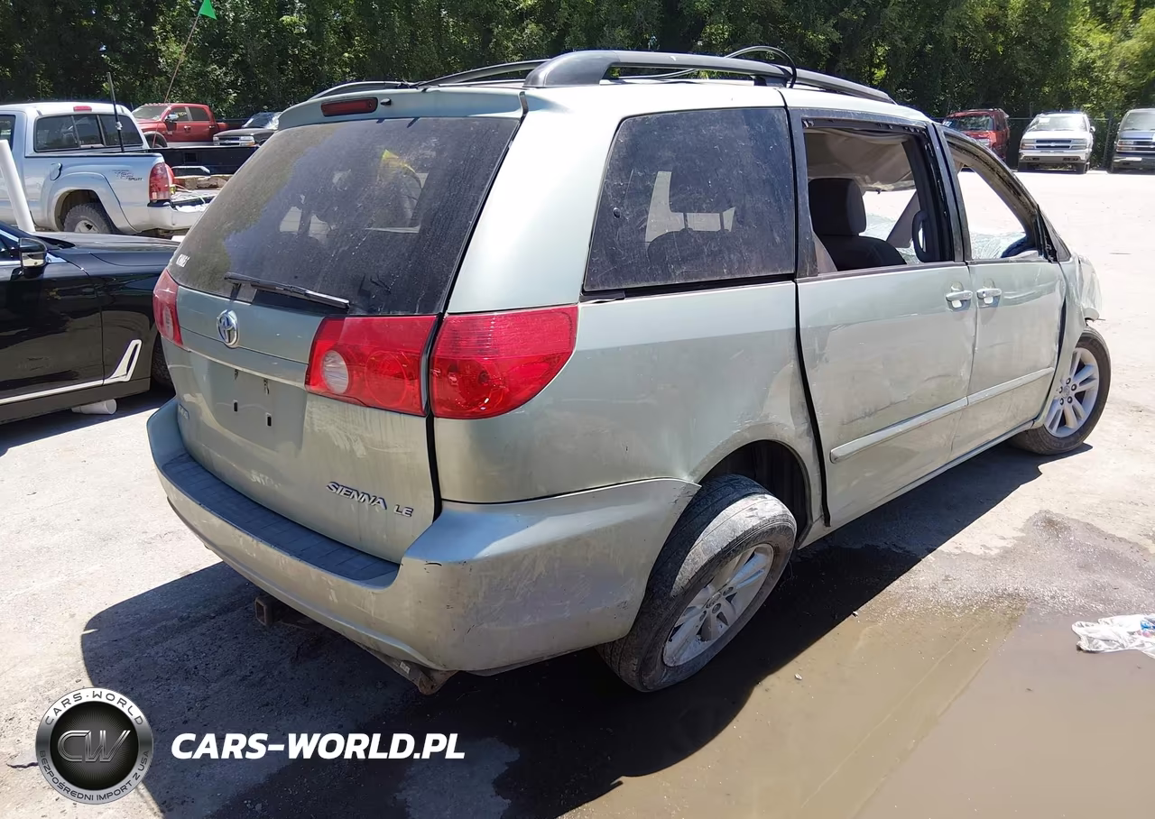 2009 Toyota Sienna Le VIN:5TDZK23C79S275314 - 4