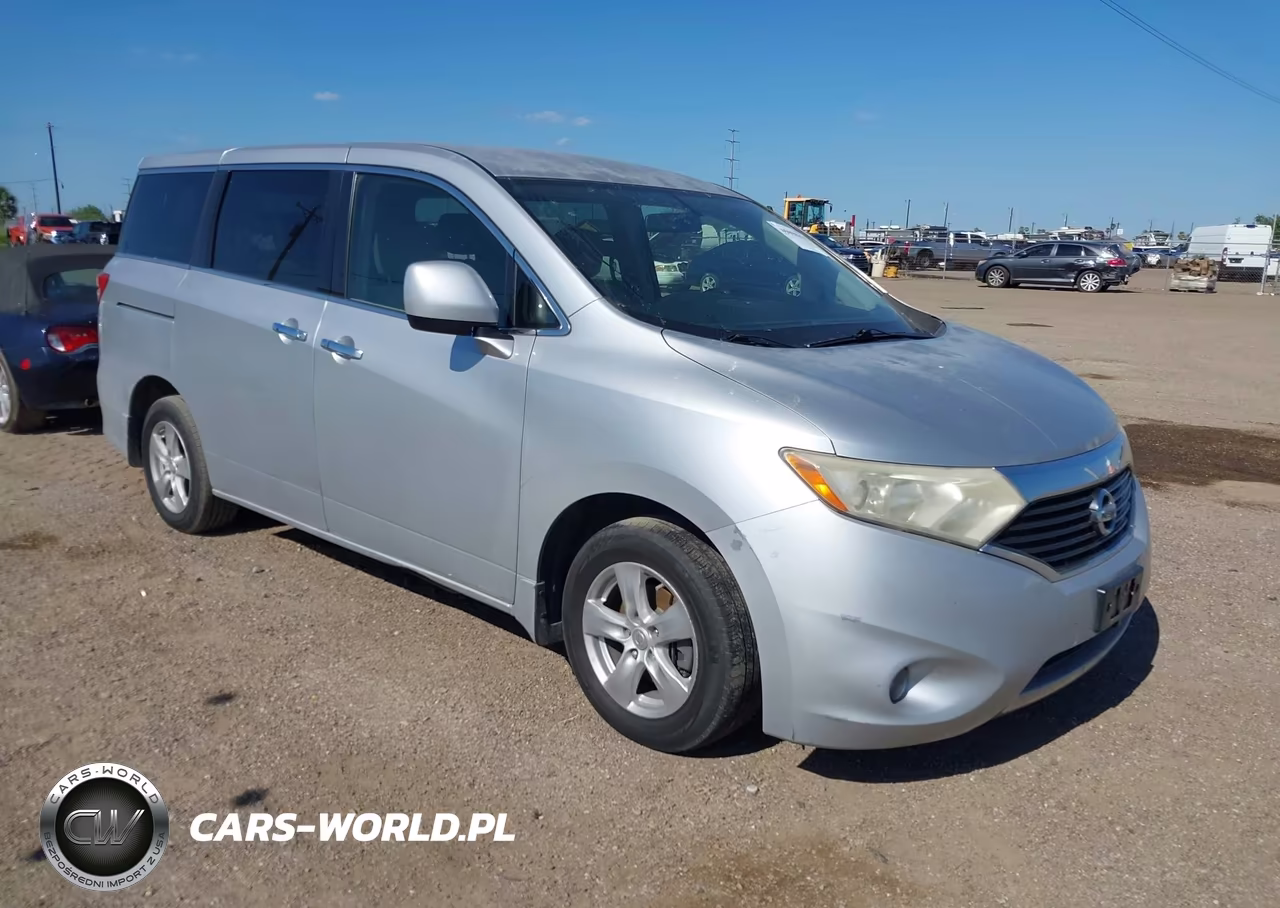 2013 Nissan Quest Sv