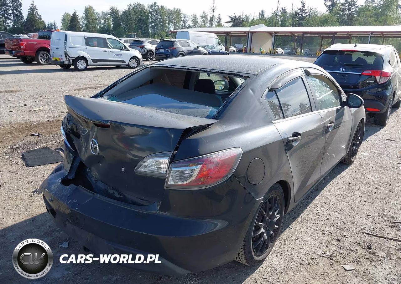 2011 Mazda Mazda3 I Sport VIN:JM1BL1UG9B1474586 - 4