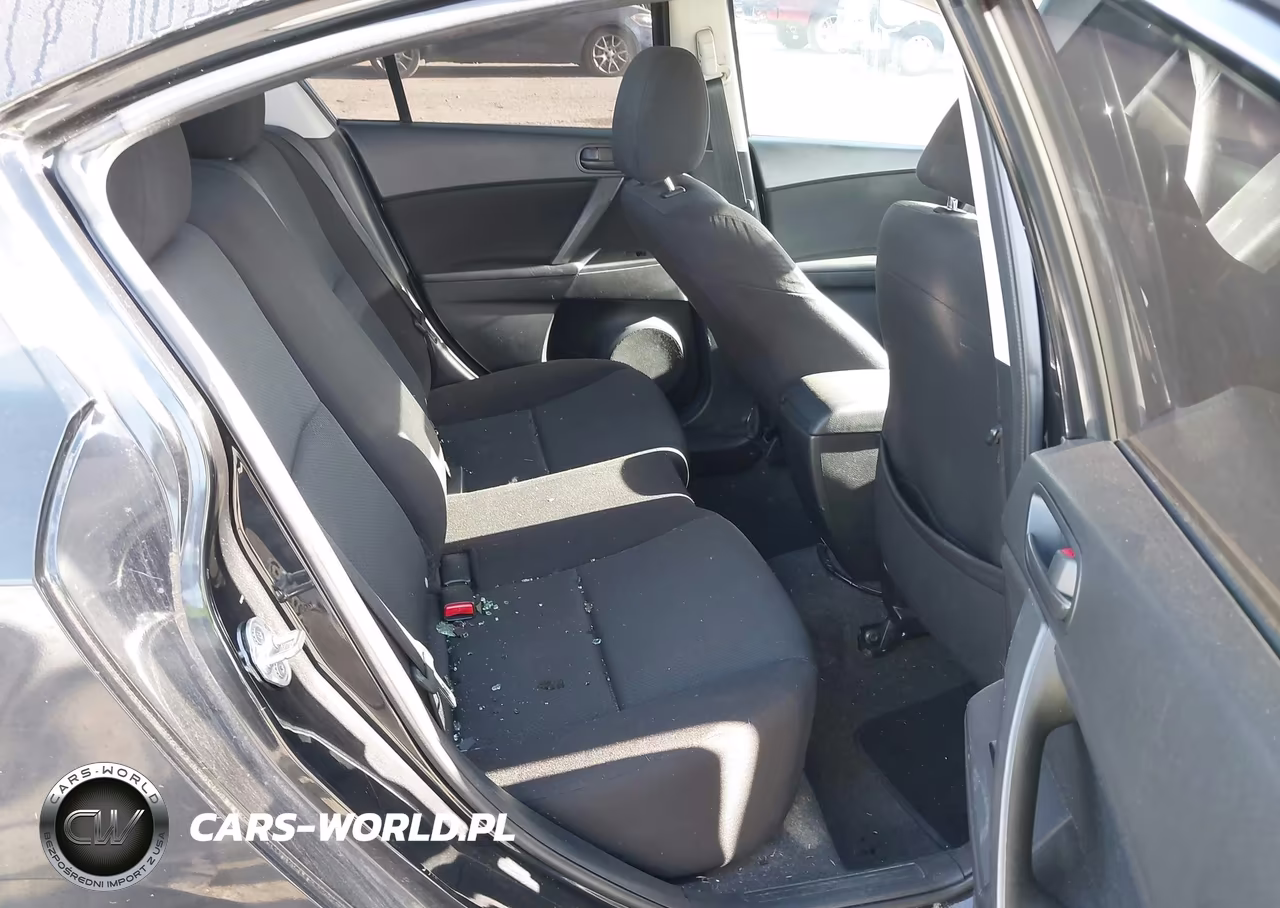 2011 Mazda Mazda3 I Sport VIN:JM1BL1UG9B1474586 - 8