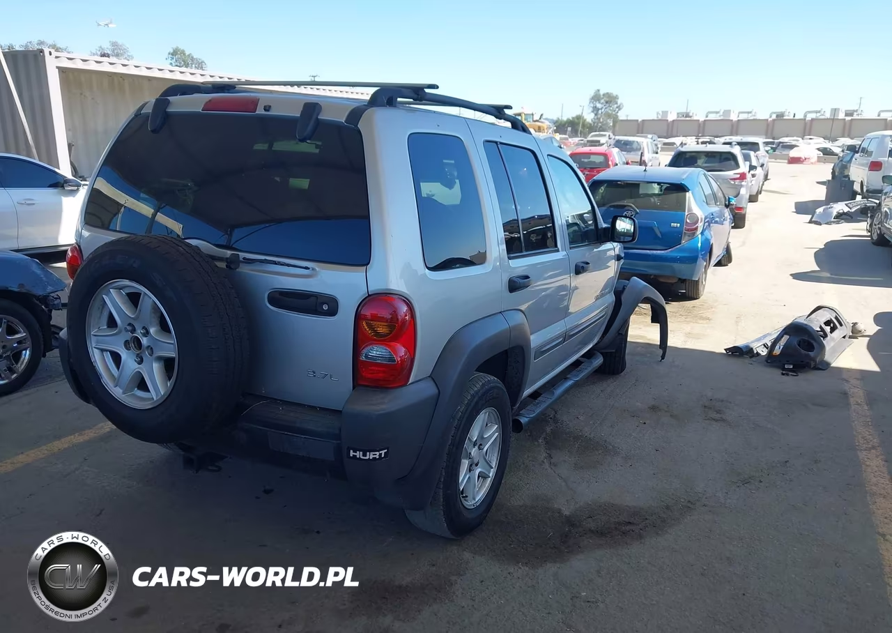 2002 Jeep Liberty Sport VIN:1J4GK48K72W307116 - 4