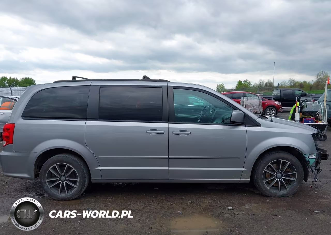 2017 Dodge Grand Caravan Gt VIN:2C4RDGEG1HR768999 - 14