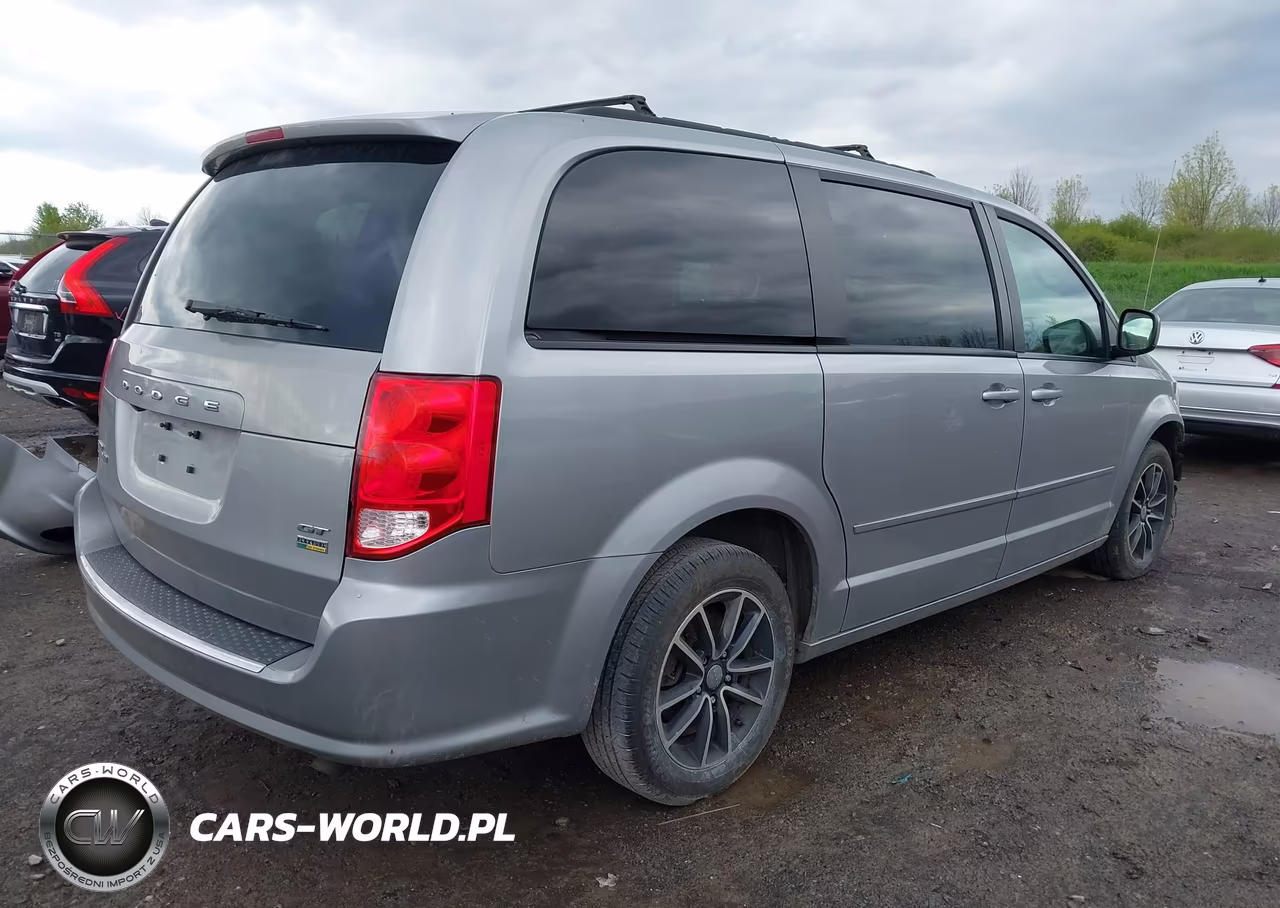 2017 Dodge Grand Caravan Gt VIN:2C4RDGEG1HR768999 - 4