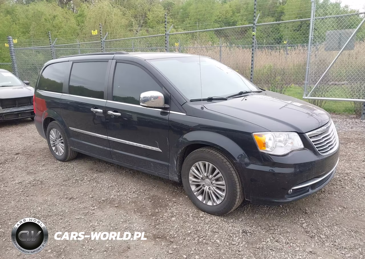 Główne zdjęcie 2015 Chrysler Town & Country Touring-L
