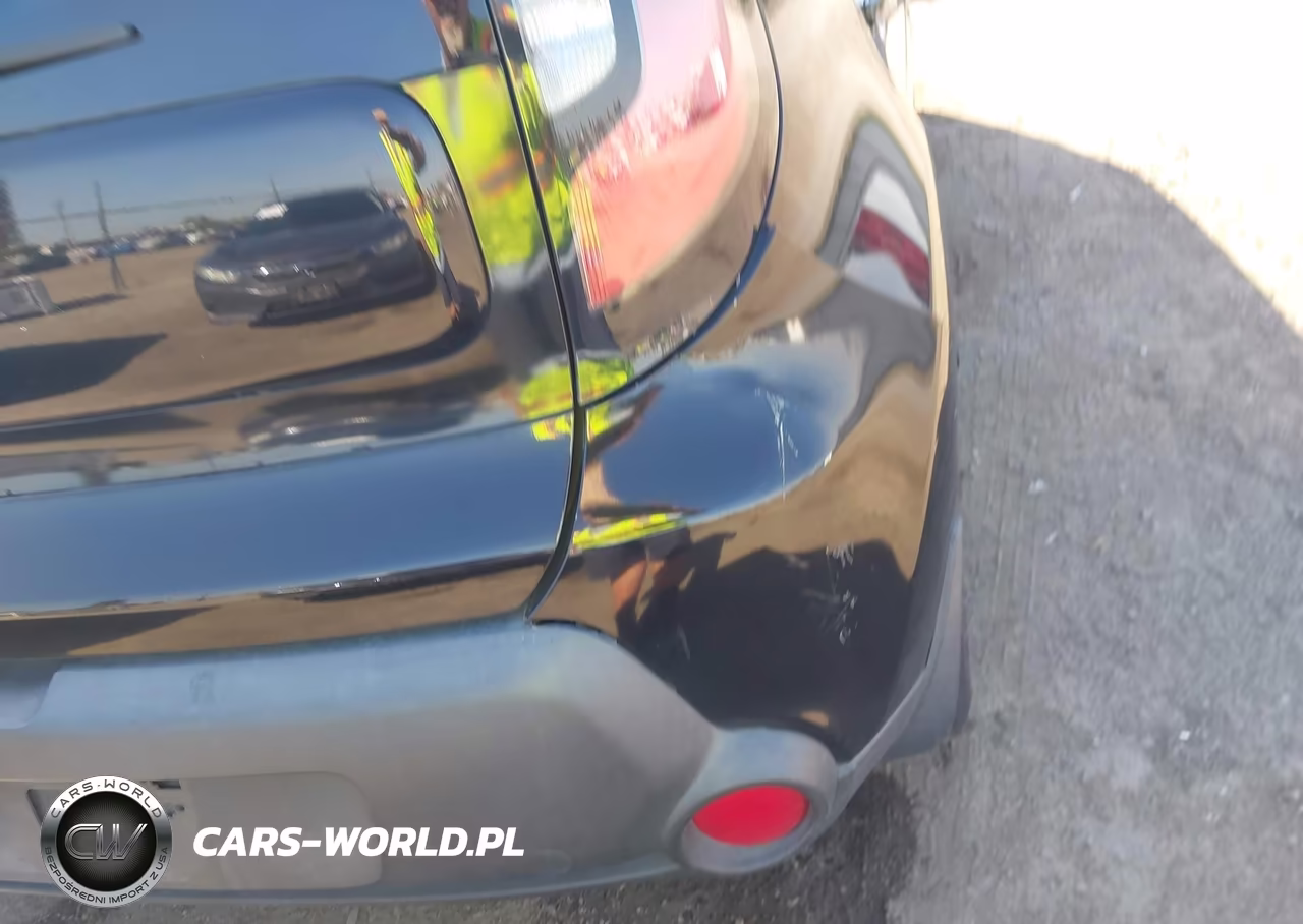 2015 Kia Soul VIN:KNDJN2A23F7759324 - 13