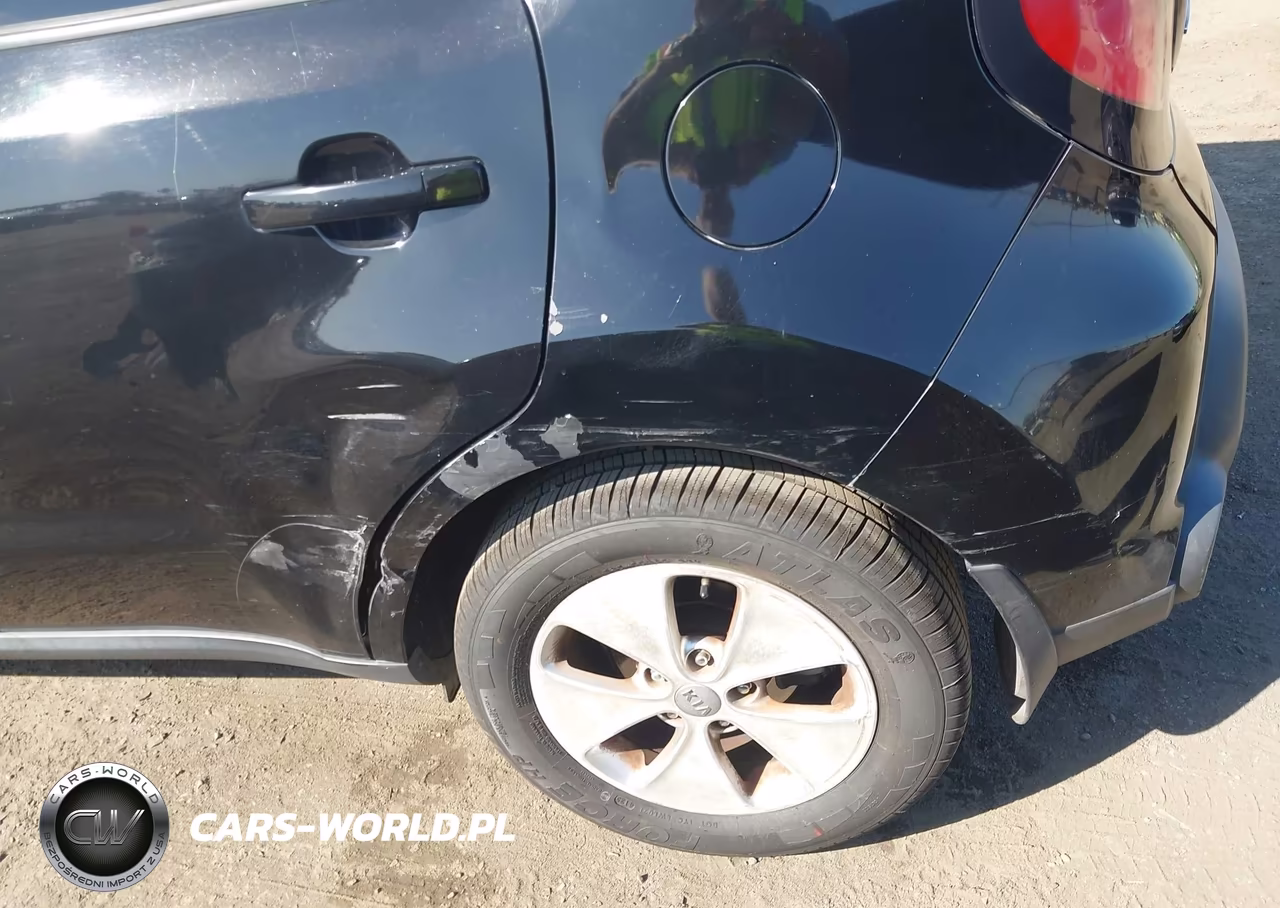 2015 Kia Soul VIN:KNDJN2A23F7759324 - 6