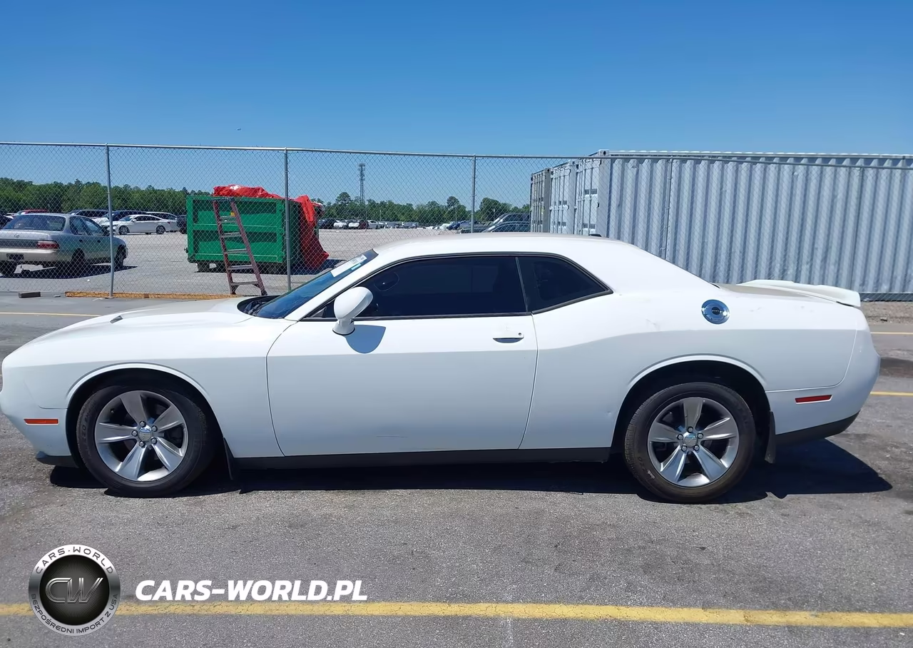 2019 Dodge Challenger Sxt VIN:2C3CDZAG1KH751726 - 14