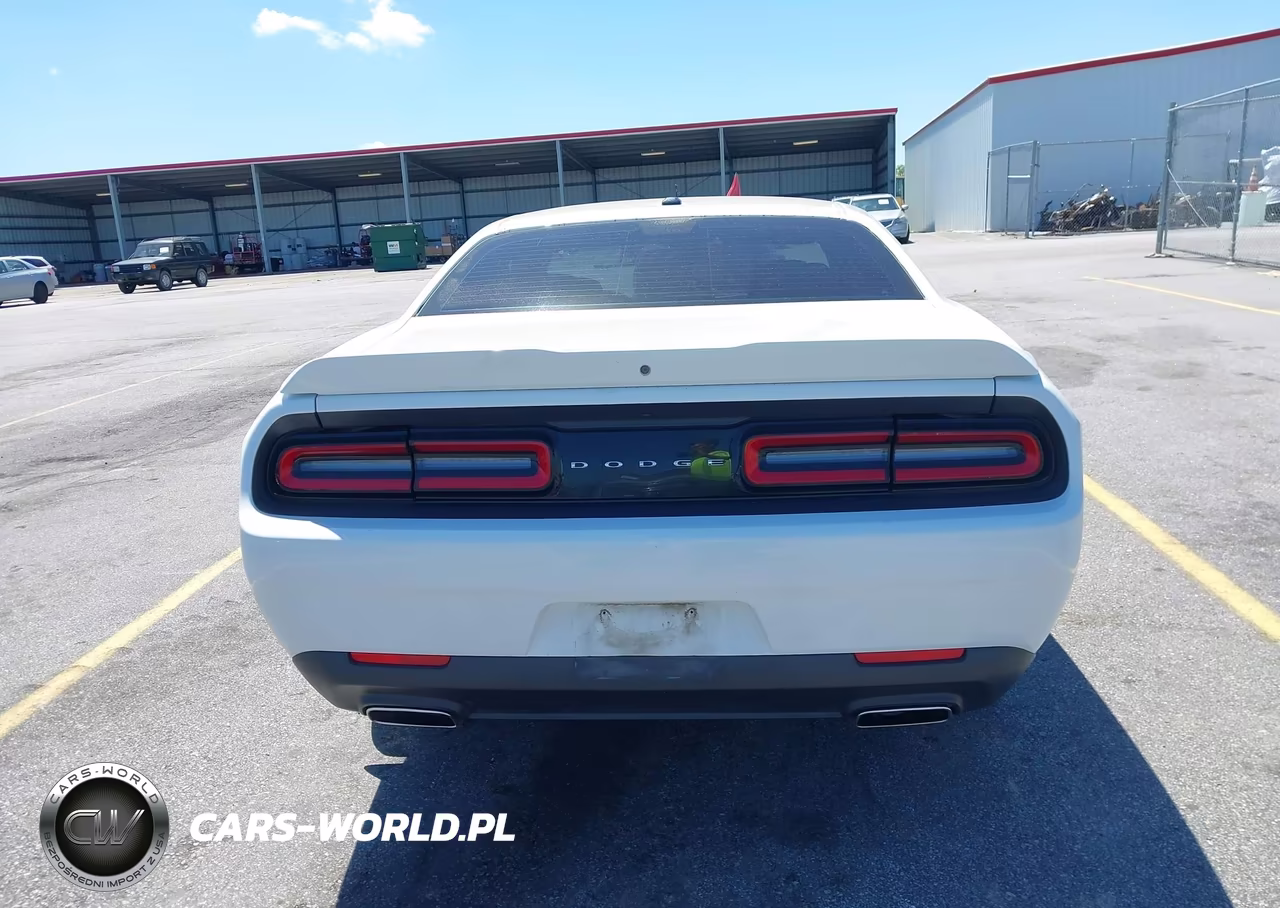 2019 Dodge Challenger Sxt VIN:2C3CDZAG1KH751726 - 16