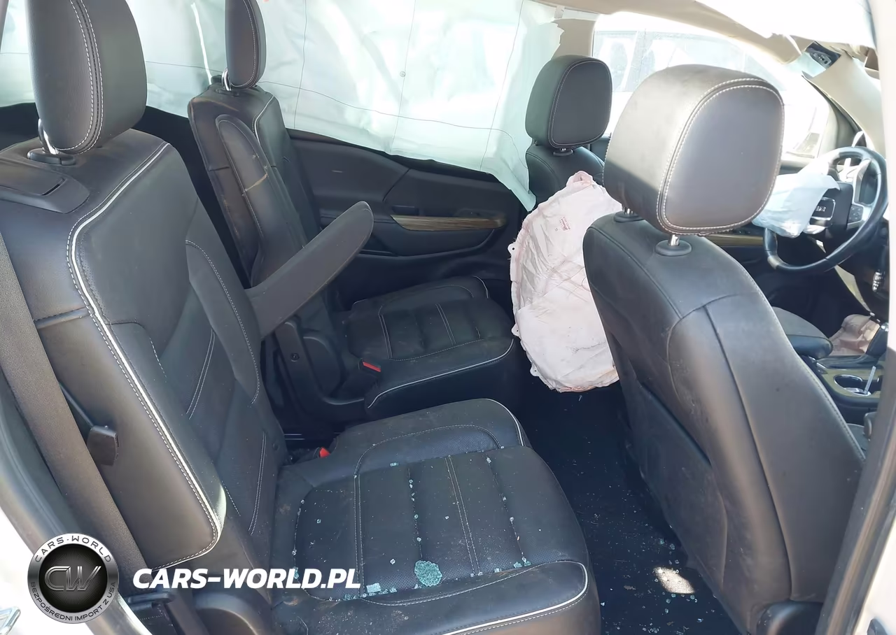 2018 GMC Acadia Denali VIN:1GKKNPLS1JZ100996 - 8