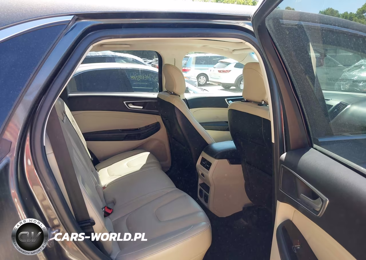 2018 Ford Edge Titanium VIN:2FMPK4K90JBC05857 - 8