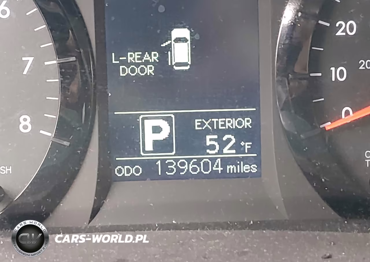 2015 Toyota Sienna Le 8 Passenger VIN:5TDKK3DC2FS661267 - 15