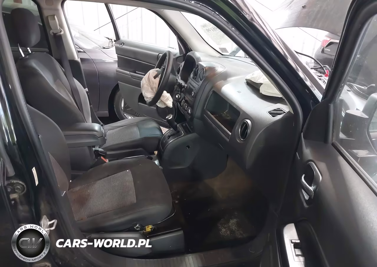 2014 Jeep Patriot Sport VIN:1C4NJRBB7ED506656 - 5
