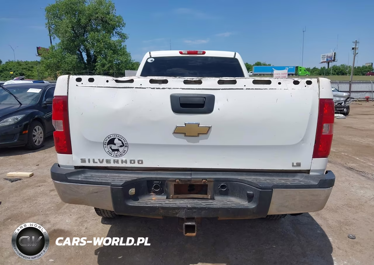 2008 Chevrolet Silverado 2500Hd Work Truck VIN:1GCHC23K88F199262 - 16