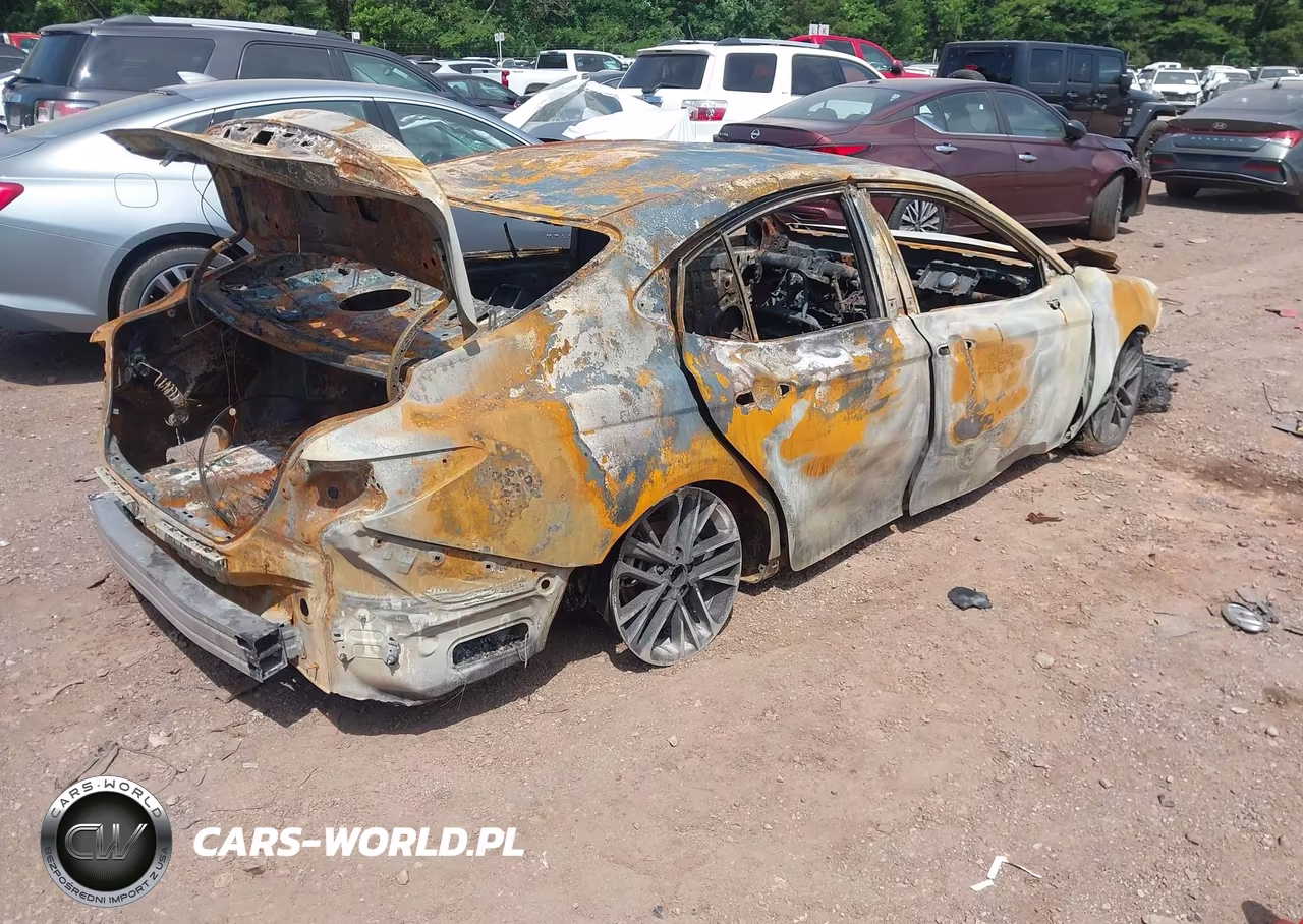 2025 Toyota Camry Se VIN:4T1DAACK3SU582118 - 4