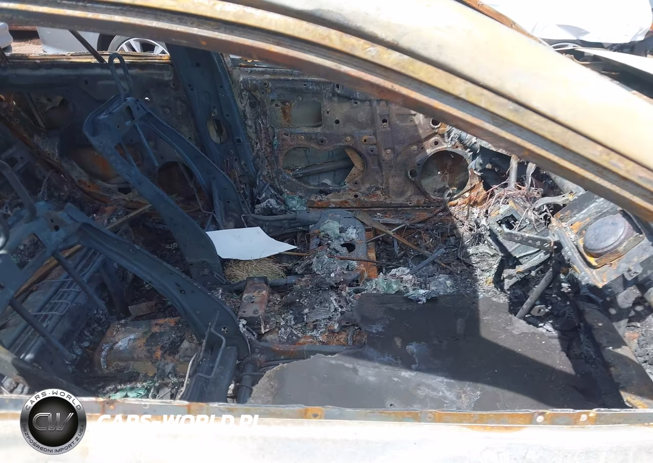 2025 Toyota Camry Se VIN:4T1DAACK3SU582118 - 5