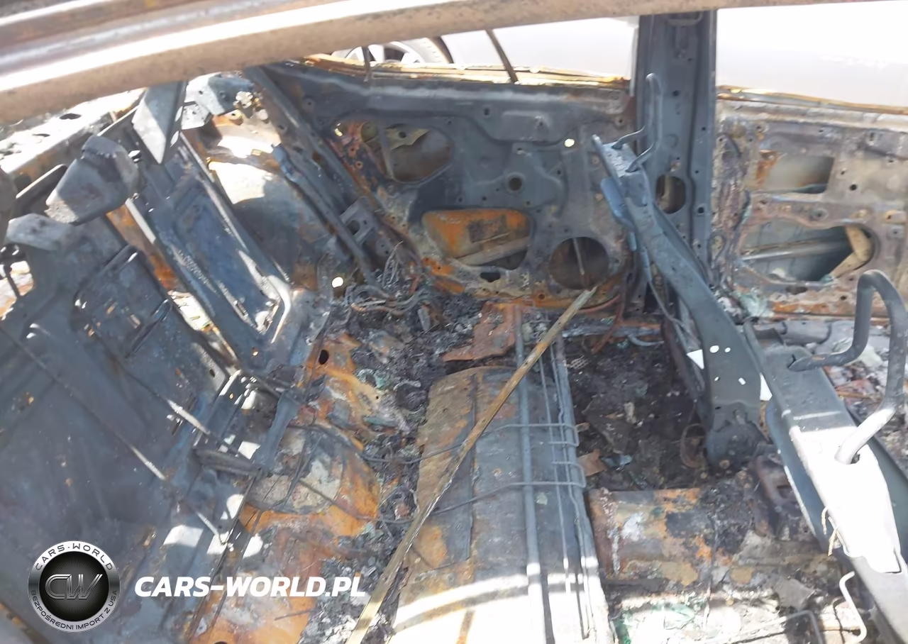 2025 Toyota Camry Se VIN:4T1DAACK3SU582118 - 8