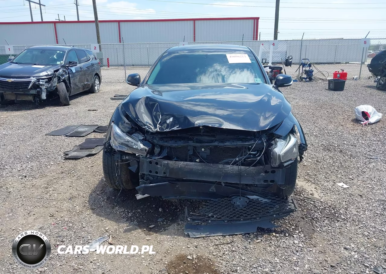 2015 Infiniti Q50 Sport VIN:JN1BV7AP4FM337595 - 13