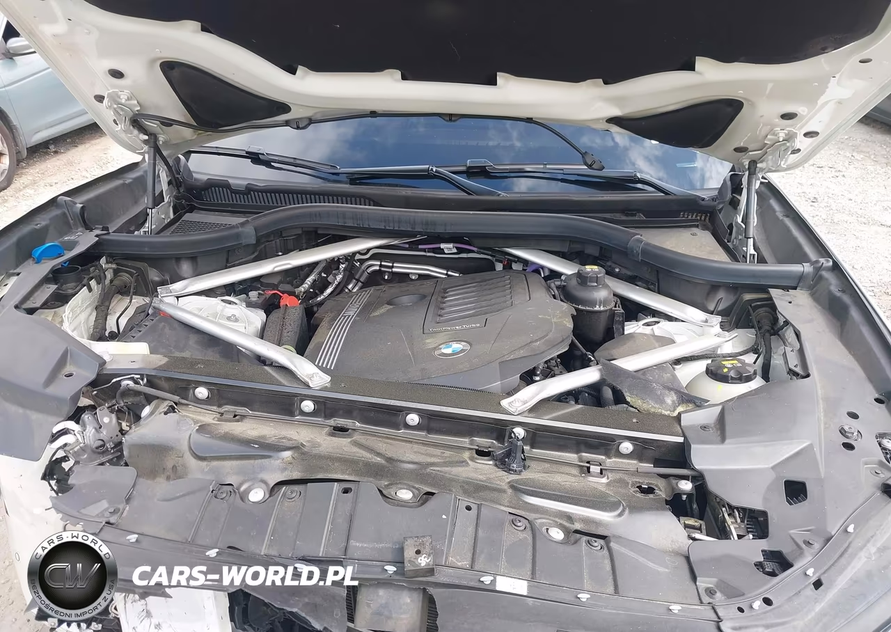 2021 BMW X6 xDrive40I VIN:5UXCY6C06M9D75088 - 10