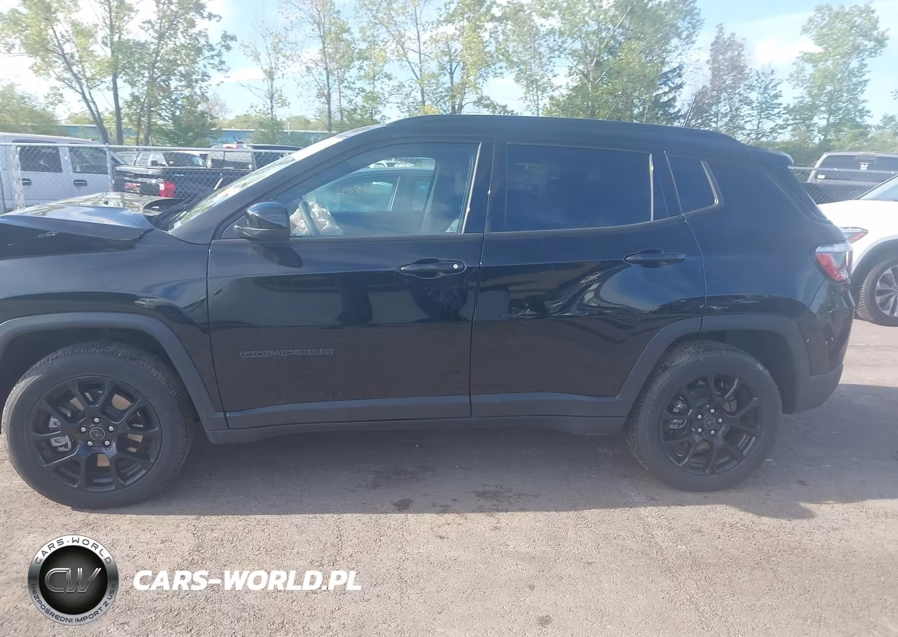 2025 Jeep Compass Latitude 4X4 VIN:3C4NJDBN1ST567875 - 14
