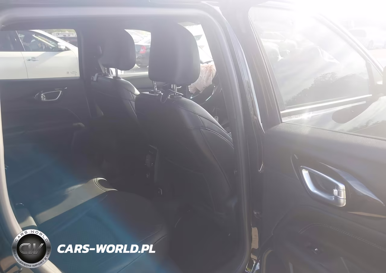 2025 Jeep Compass Latitude 4X4 VIN:3C4NJDBN1ST567875 - 8