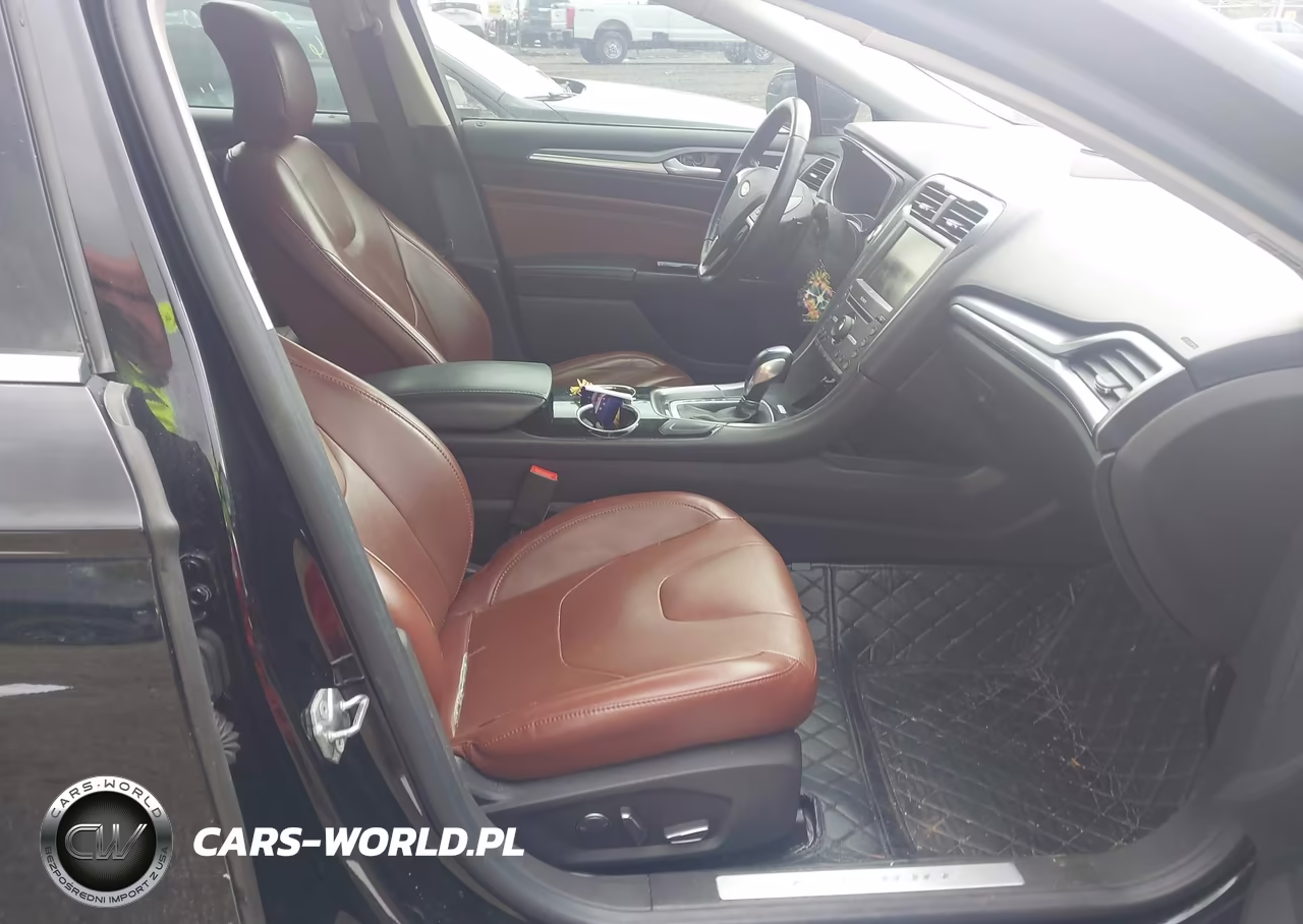 2016 Ford Fusion Titanium VIN:3FA6P0D93GR372821 - 5