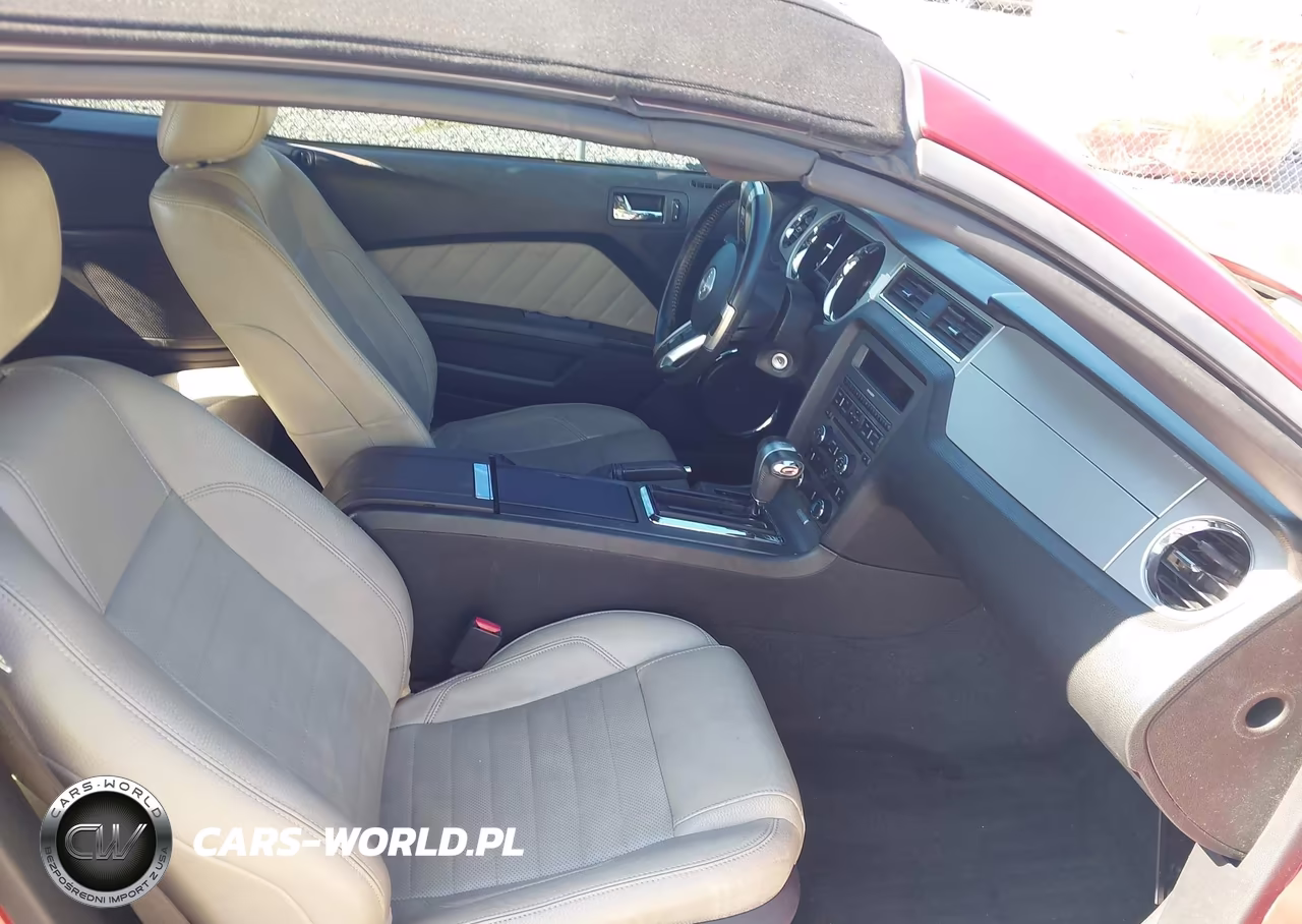 2012 Ford Mustang V6 Premium VIN:1ZVBP8EM3C5222020 - 5