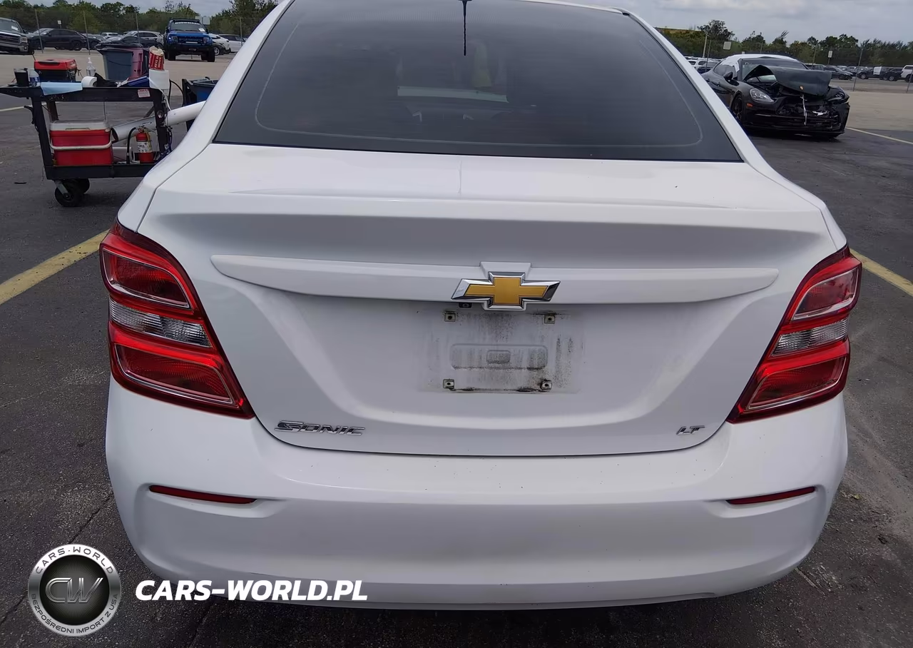 2019 Chevrolet Sonic Lt Auto VIN:1G1JD5SB0K4119014 - 17