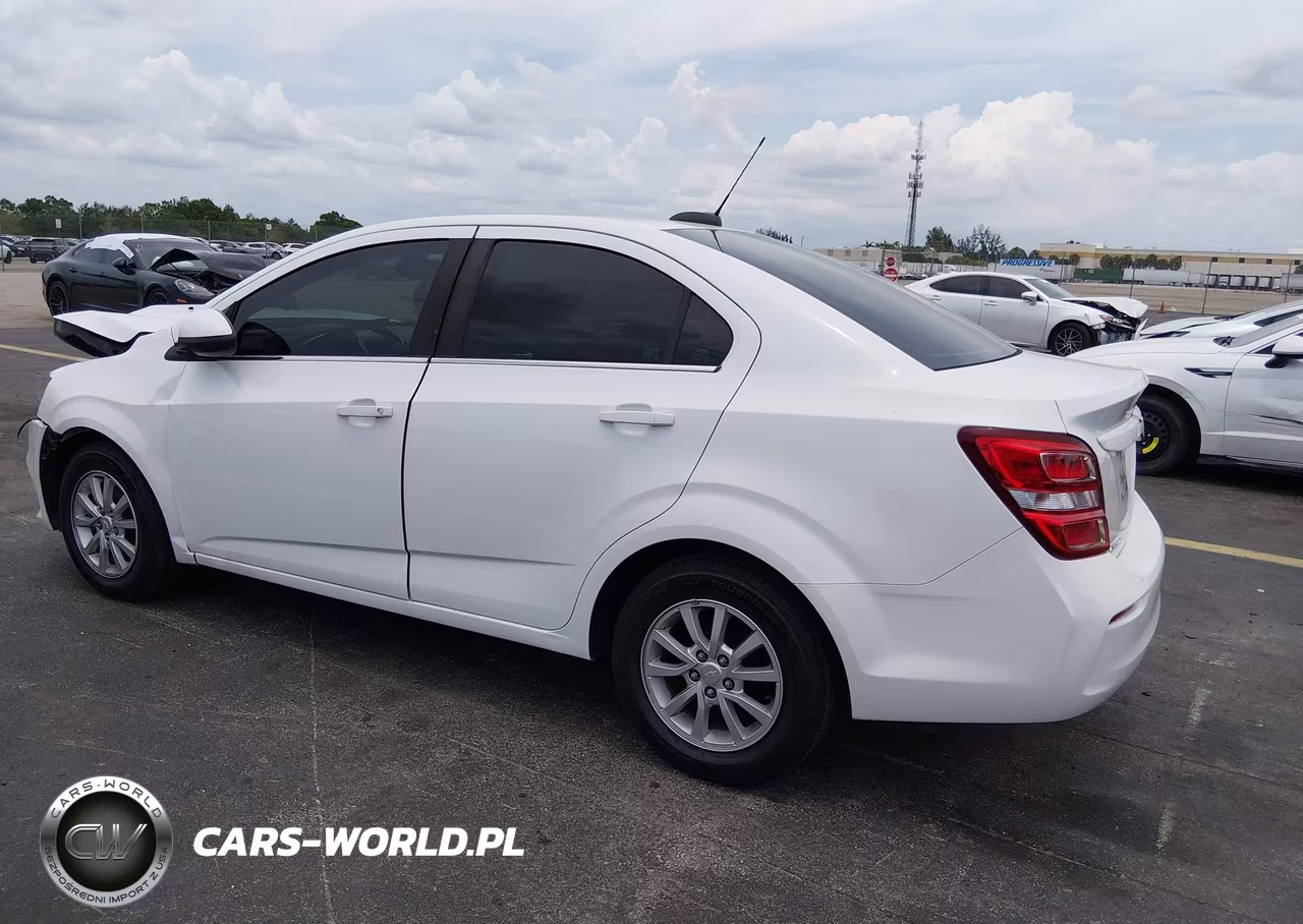 2019 Chevrolet Sonic Lt Auto VIN:1G1JD5SB0K4119014 - 3
