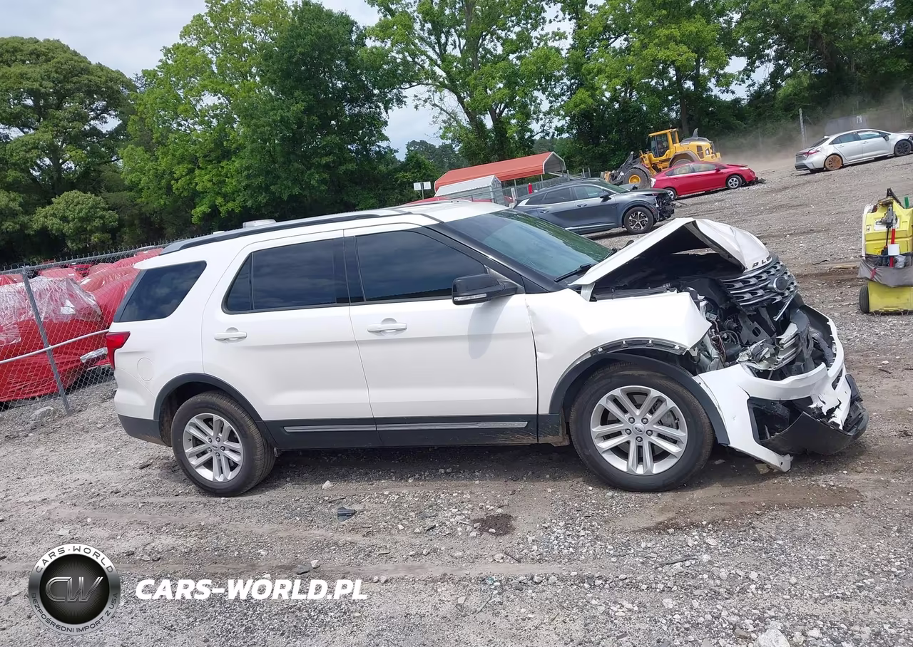 2016 Ford Explorer Xlt VIN:1FM5K7D89GGB01642 - 13
