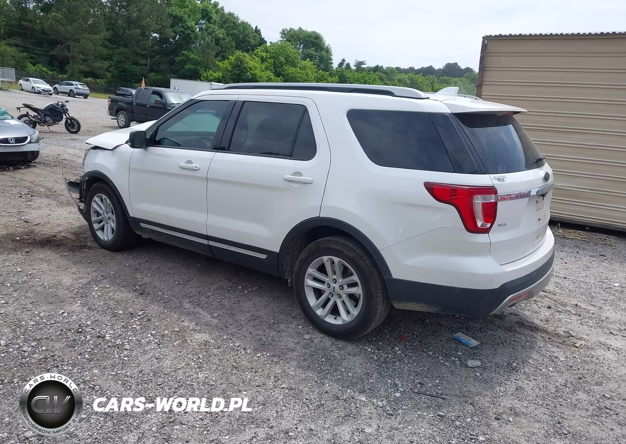 2016 Ford Explorer Xlt VIN:1FM5K7D89GGB01642 - 3