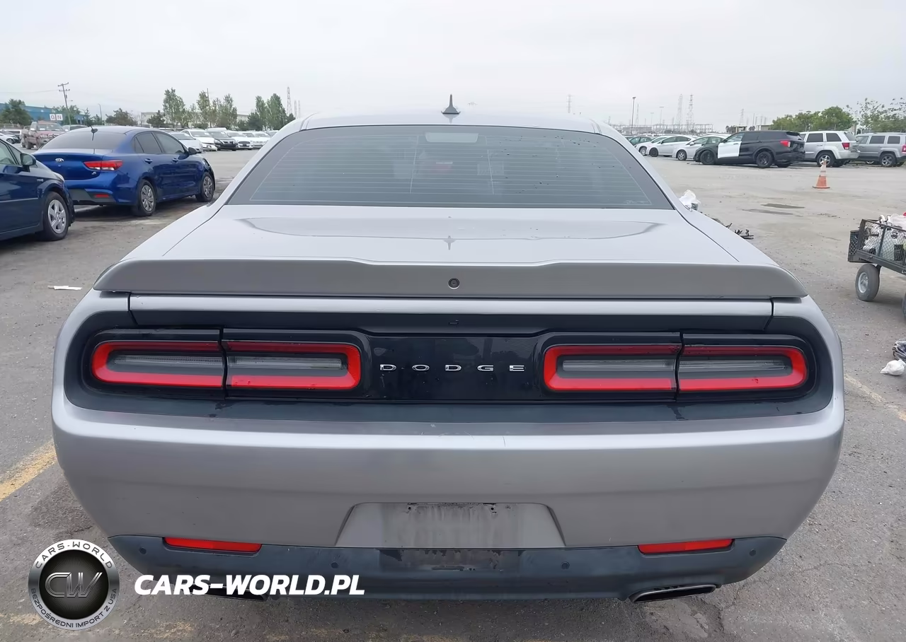2015 Dodge Challenger Sxt Plus VIN:2C3CDZBG1FH855833 - 16