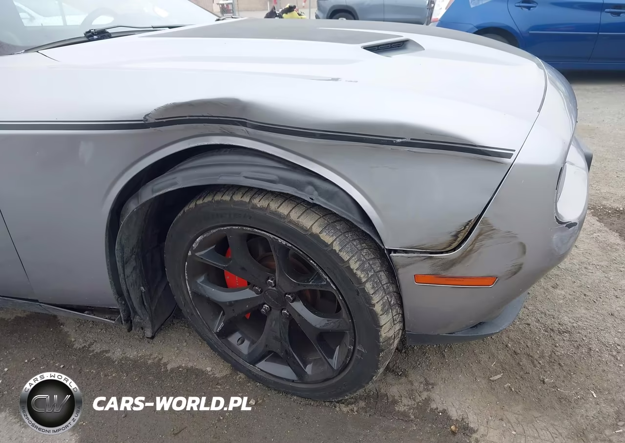 2015 Dodge Challenger Sxt Plus VIN:2C3CDZBG1FH855833 - 6