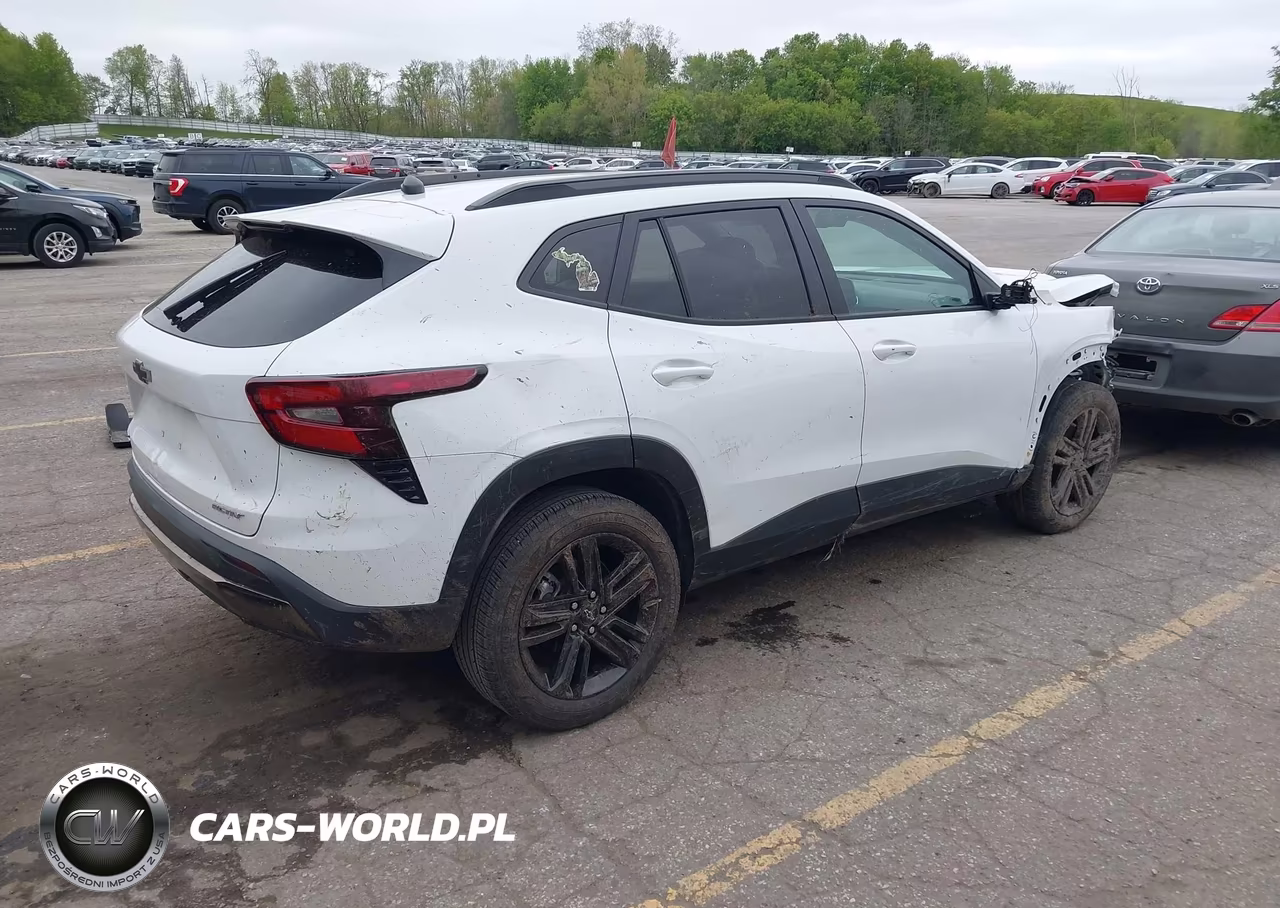 2024 Chevrolet Trax Fwd Activ VIN:KL77LKE22RC207090 - 4