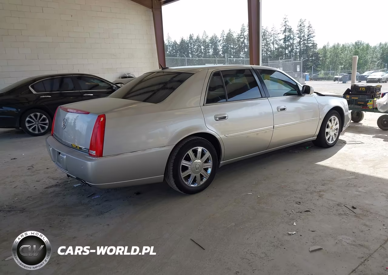 2007 Cadillac Dts Luxury Ii VIN:1G6KD57YX7U112512 - 4