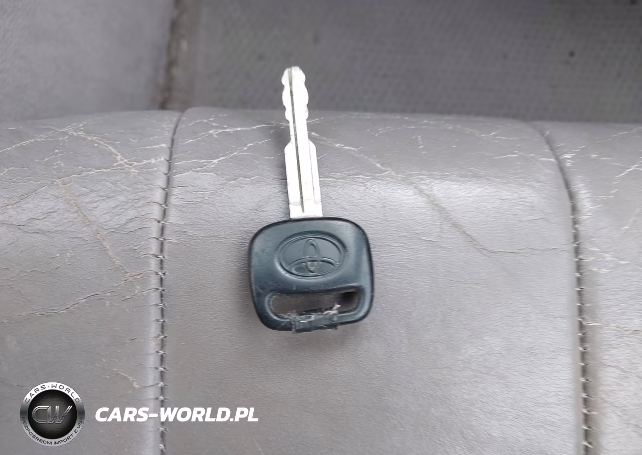 1996 Toyota Avalon Xl-Xls VIN:4T1BF12B1TU104162 - 11