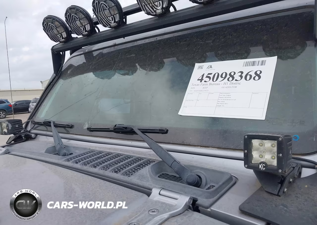2020 Jeep Gladiator Sport S 4X4 VIN:1C6JJTAG6LL136223 - 18