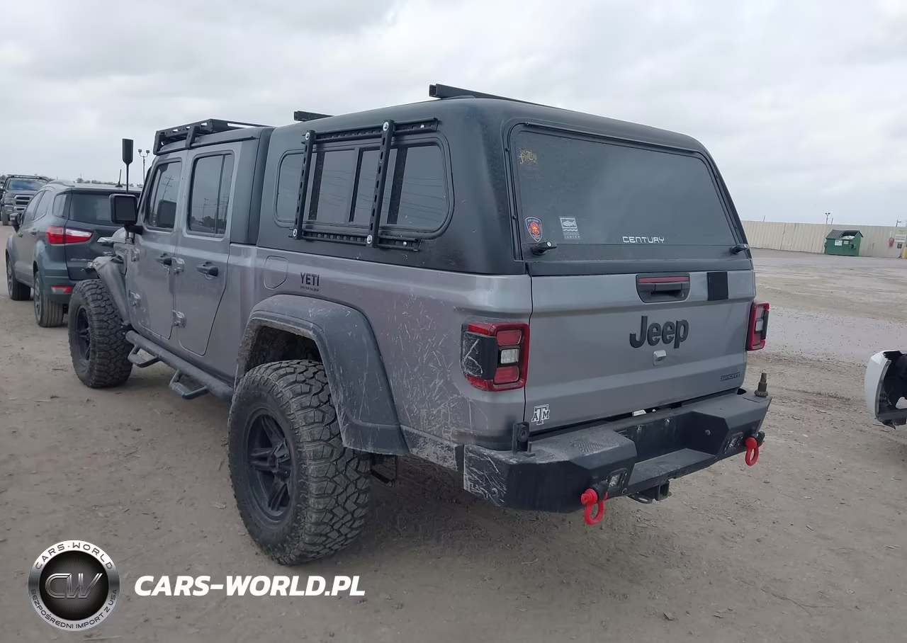 2020 Jeep Gladiator Sport S 4X4 VIN:1C6JJTAG6LL136223 - 3