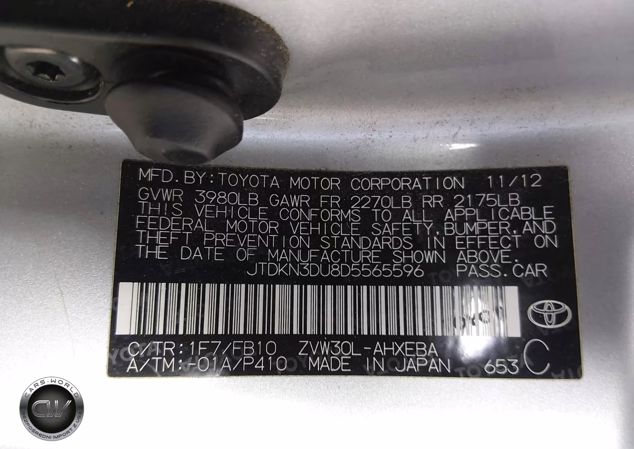 2013 Toyota Prius Two VIN:JTDKN3DU8D5565596 - 9