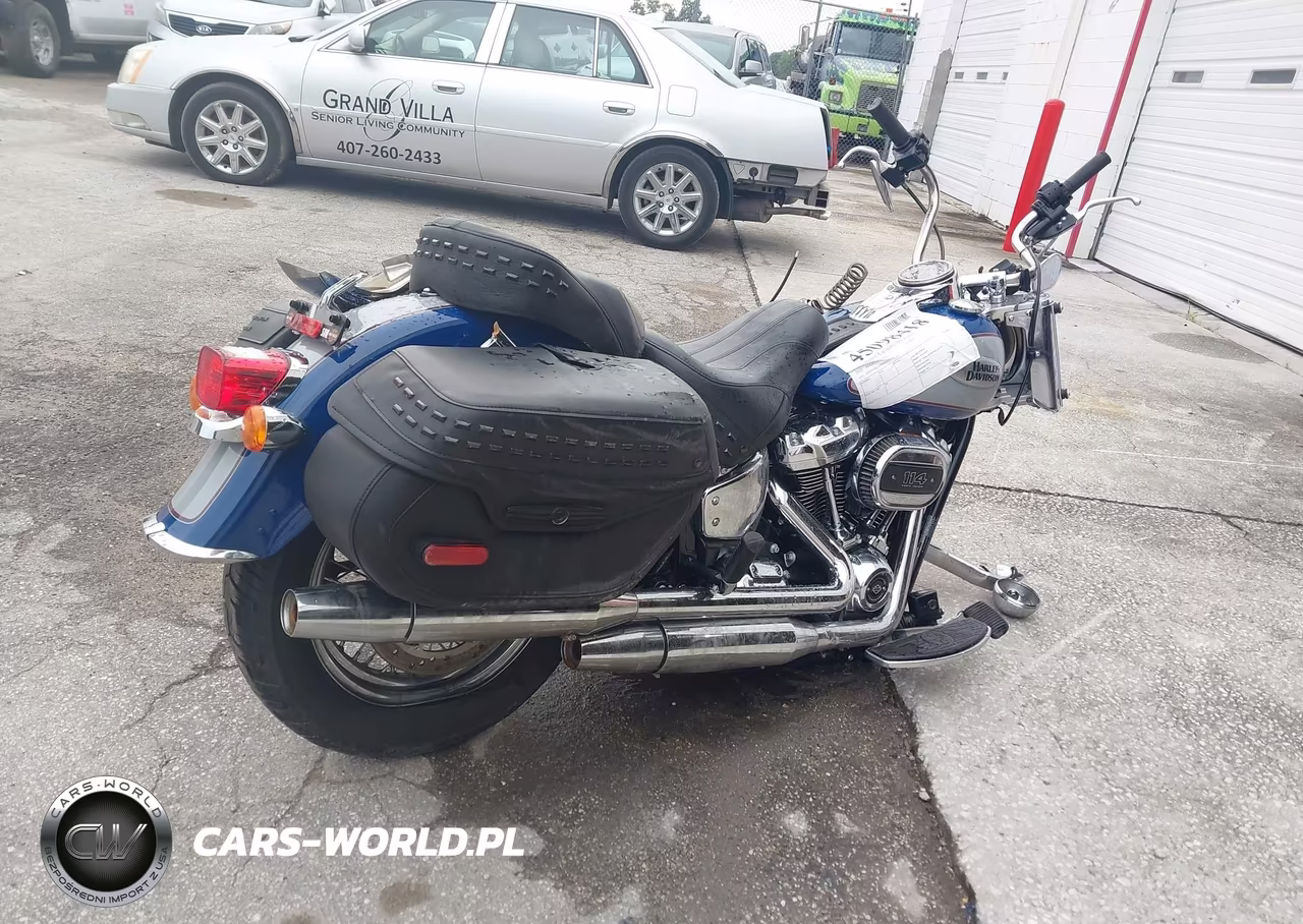 2023 Harley-Davidson Flhcs VIN:1HD1YBK16PB040997 - 4