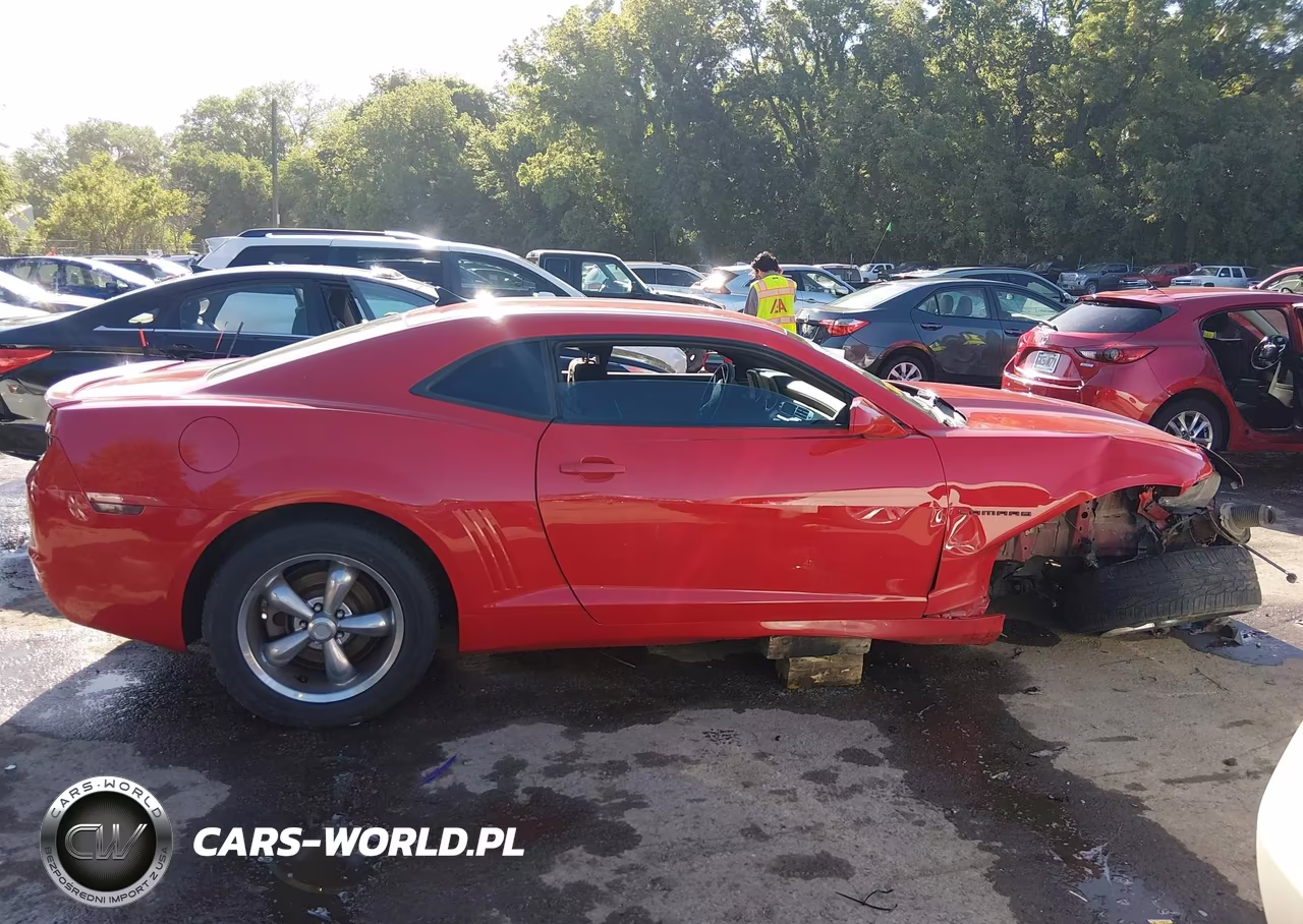 2013 Chevrolet Camaro 2Ls VIN:2G1FA1E39D9201805 - 13