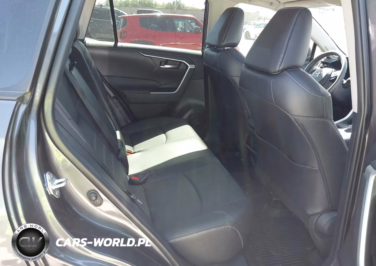 2024 Toyota Rav4 Xle Premium VIN:2T3A1RFV5RC393819 - 8