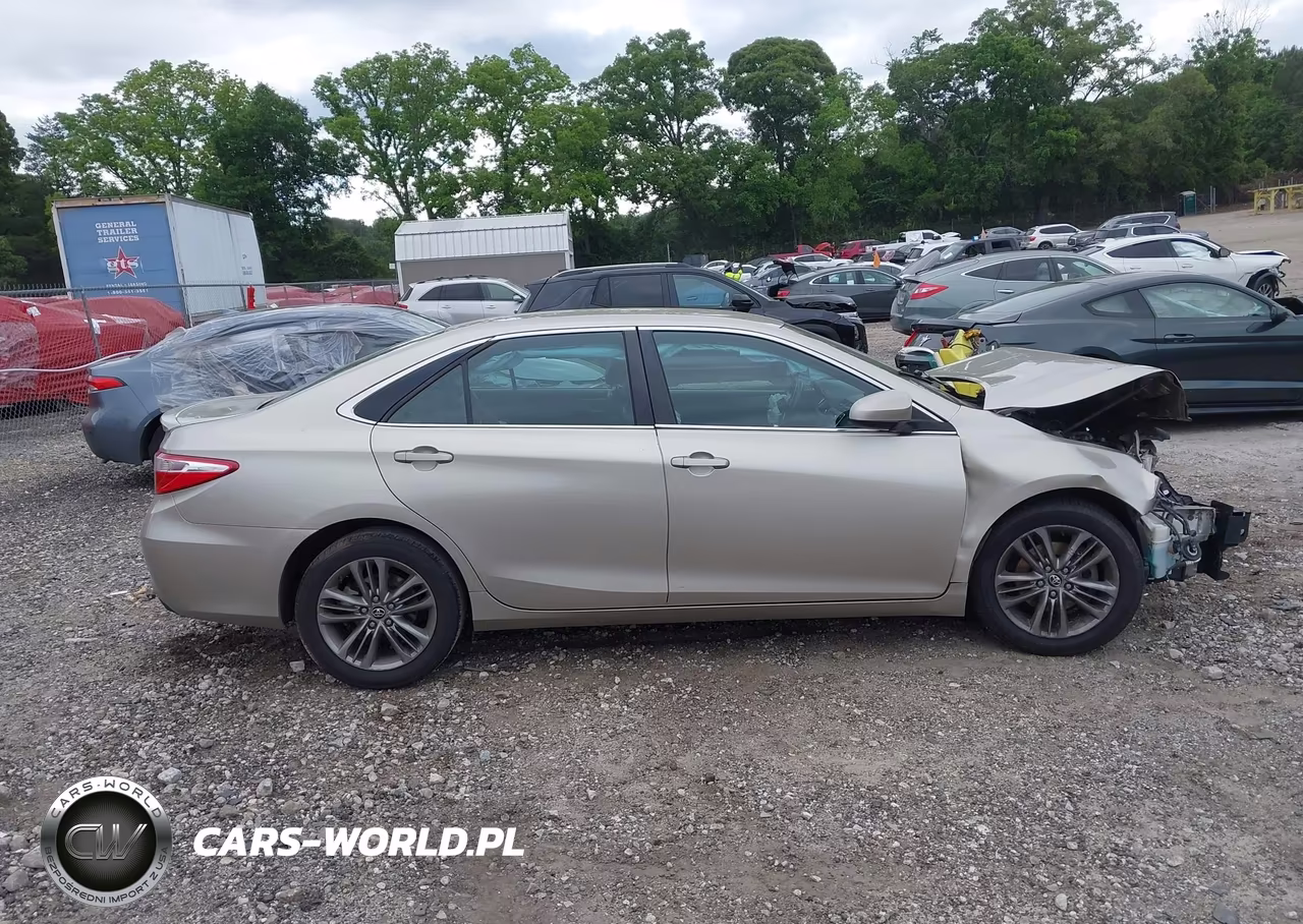 2016 Toyota Camry Se VIN:4T1BF1FKXGU167728 - 13