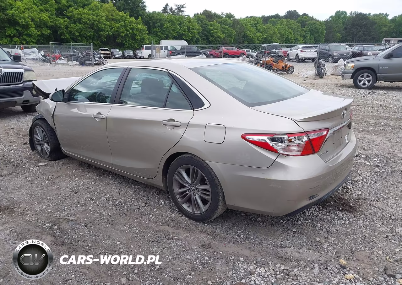 2016 Toyota Camry Se VIN:4T1BF1FKXGU167728 - 3