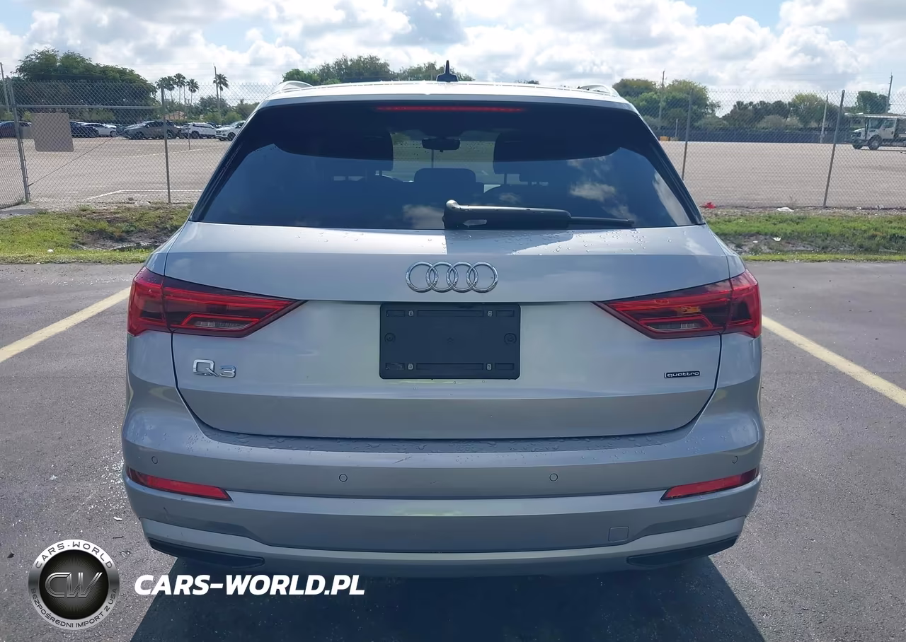 2019 Audi Q3 2.0T Premium VIN:WA1AECF35K1086065 - 16