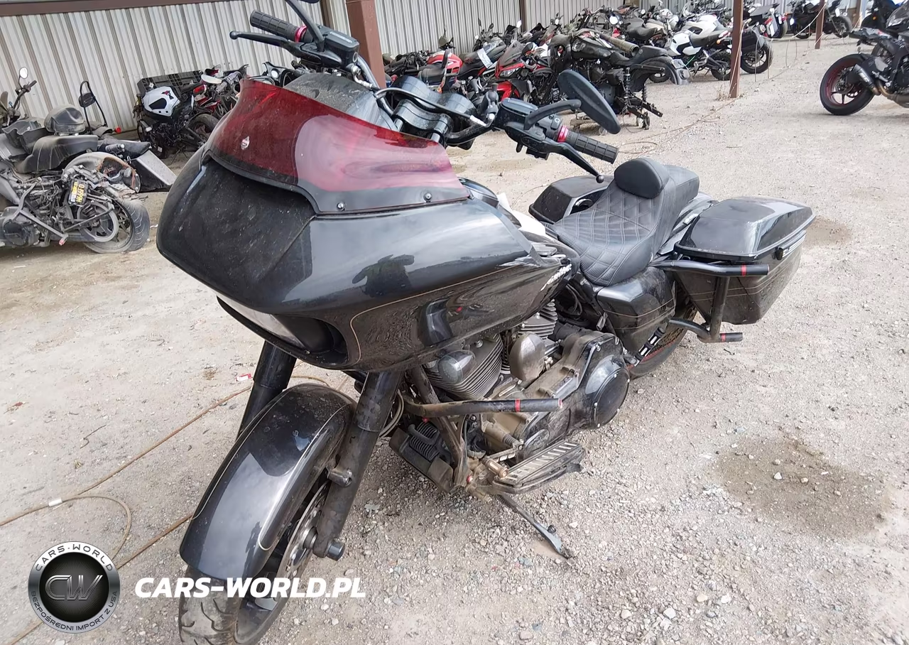 2016 Harley-Davidson Fltrxs Road Glide Special VIN:1HD1KTM37GB641860 - 2