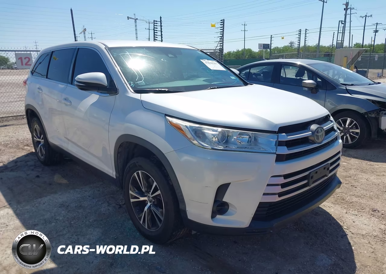 2019 Toyota Highlander Le