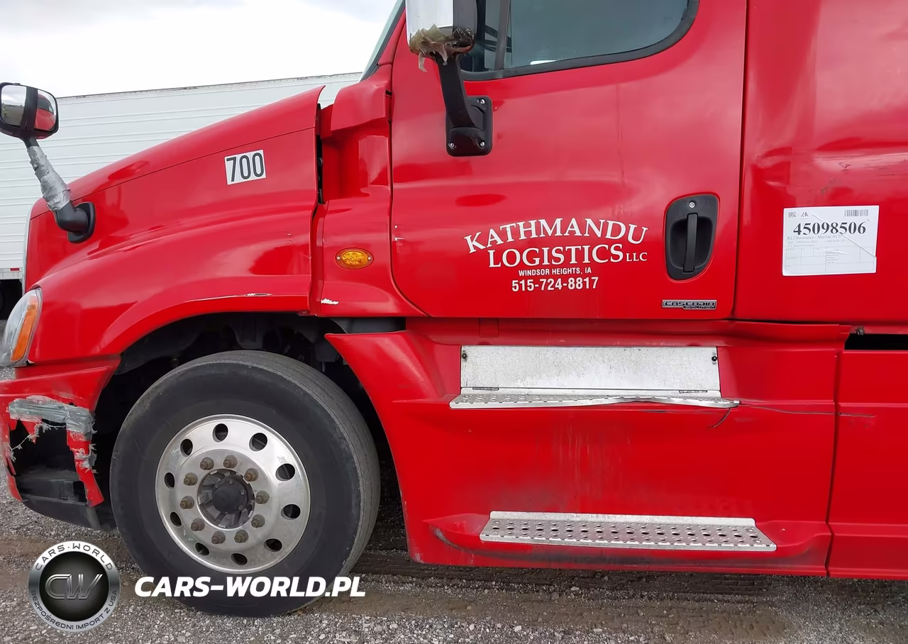 2017 Freightliner Cascadia 125 VIN:3AKJGLDR7HSGH0810 - 13