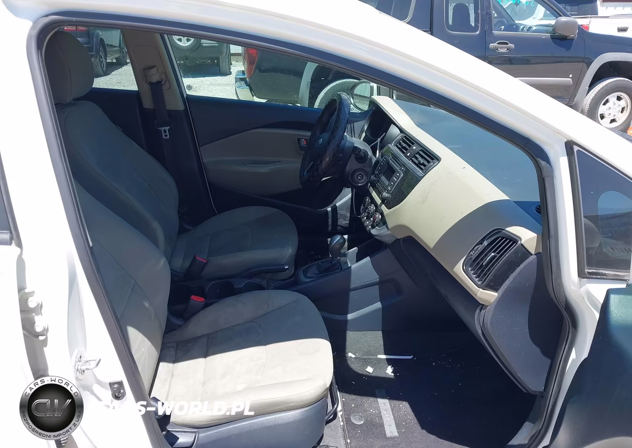 2017 Kia Rio Lx VIN:KNADM4A32H6050328 - 5